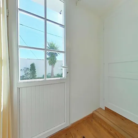 Charmante Maison A 250m De La Avec Jardin, Terrasse Ensoleillee Et Garage A Velo, - Fr-1-224b-161 * L'Épine