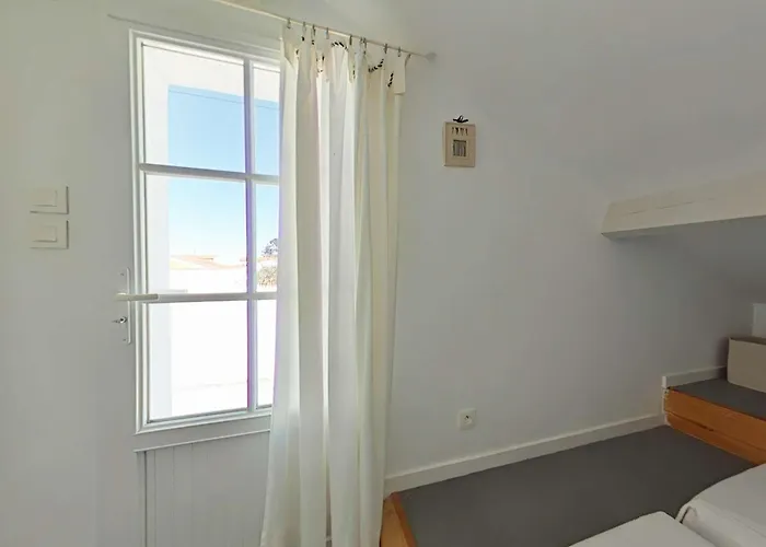 بيت للعطل Charmante Maison A 250m De La Avec Jardin, Terrasse Ensoleillee Et Garage A Velo, - Fr-1-224b-161